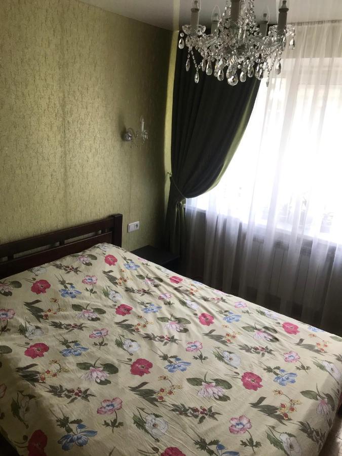 Апартаменты Ботанический Сад Киев Екстериор снимка